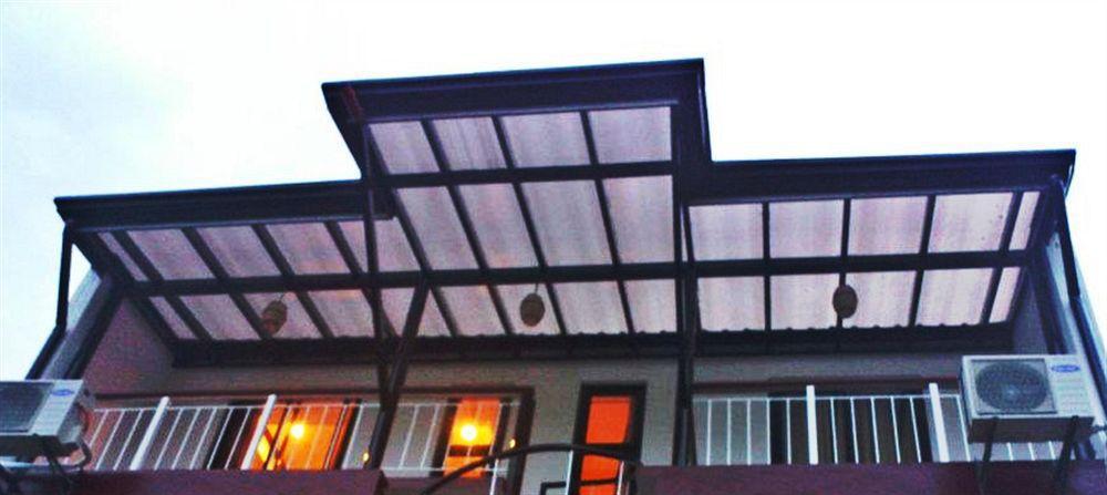 Balay De La Rama Bed & Breakfast Legazpi Ngoại thất bức ảnh